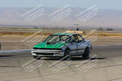 media/Oct-01-2022-24 Hours of Lemons (Sat) [[0fb1f7cfb1]]/10am (Front Straight)/